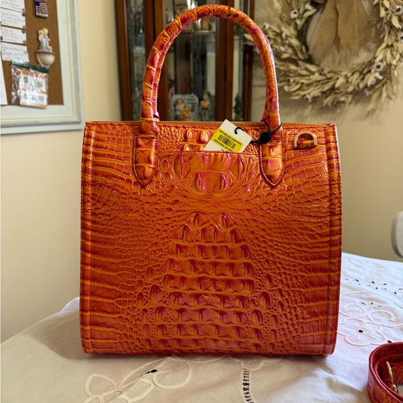 Brahmin Stylish Caroline And Veronica Wallet Set NWT - Picture 3 of 12